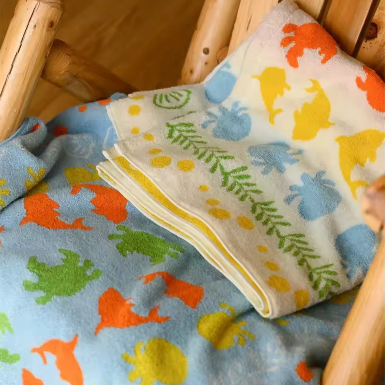 Coastal Creatures - Cotton Towel with Sea Life - Image 3