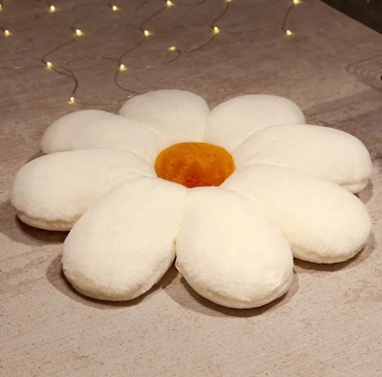 Cosy Daisy - Flower Cushion - Image 4