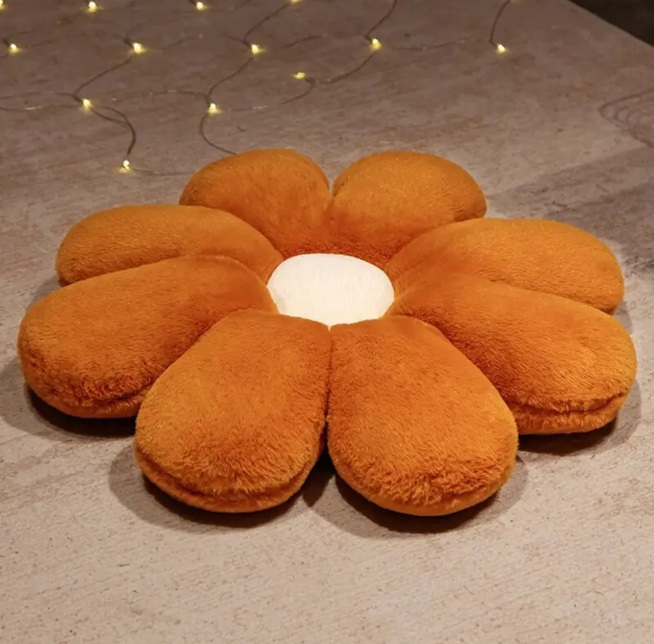 Cosy Daisy - Flower Cushion - Image 5